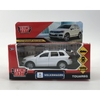 Модель металлическая VOLKSWAGEN TOUAREG 12 см  белый