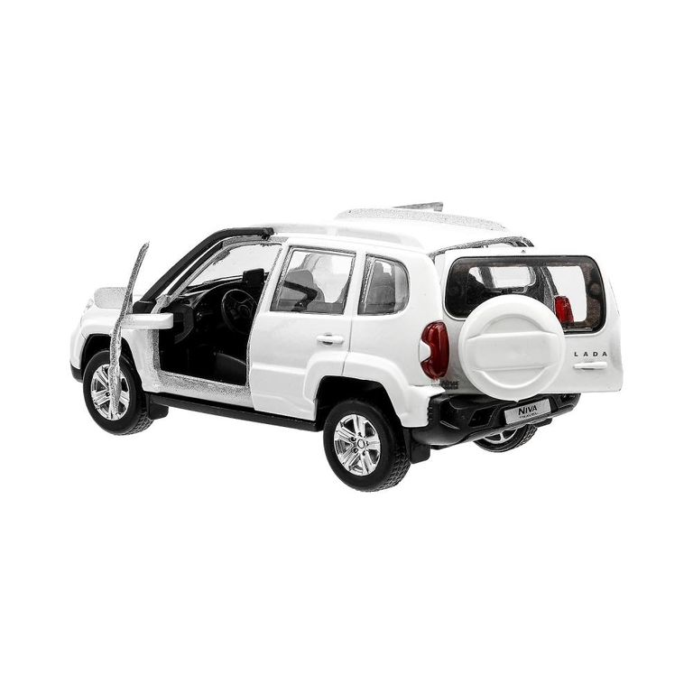 Модель металлическая LADA NIVA travel 12 см белый